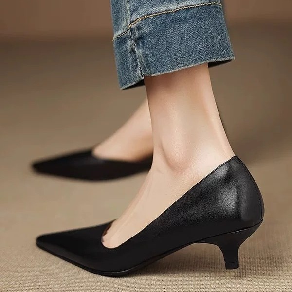 프랑스풍의 작은 고양이 모양 디자인과 통근용 워크 슈즈 - Women'S Fashion Petite 리뷰 및 가격