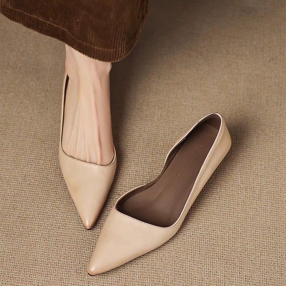 프랑스풍의 작은 고양이 모양 디자인과 통근용 워크 슈즈 - Women'S Fashion Petite 리뷰 및 가격